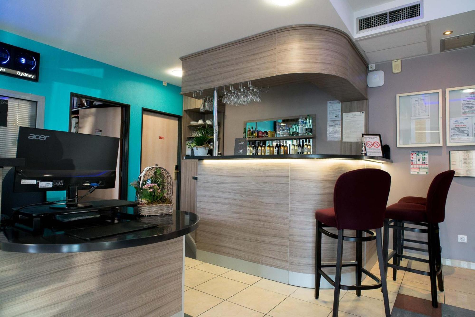 Hotel Ariane Istres Eksteriør bilde